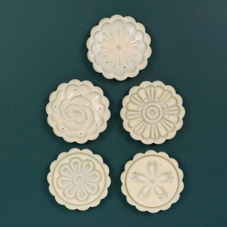 Cantonese Style Cherry Blossom Printing Mould 142g (6 pcs)