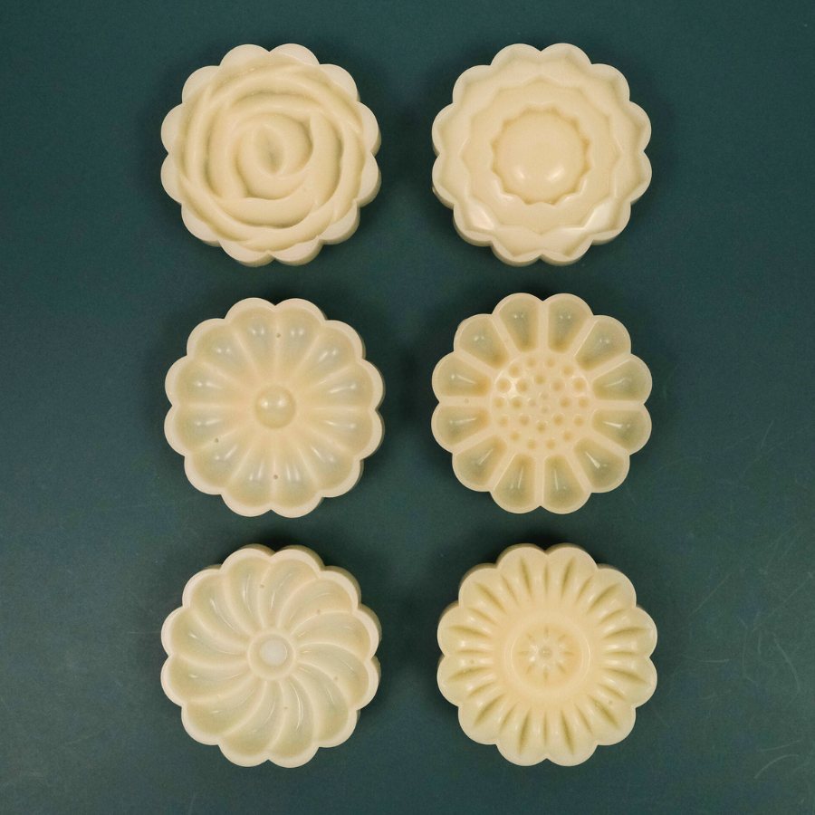 Hand Pressed Crystal Mooncake 50g 3D Flower (6 pcs)