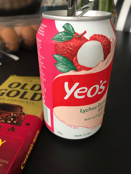 Yeo’s Lychee Drink 300ml